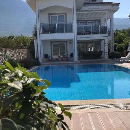 Twin One Holiday home *