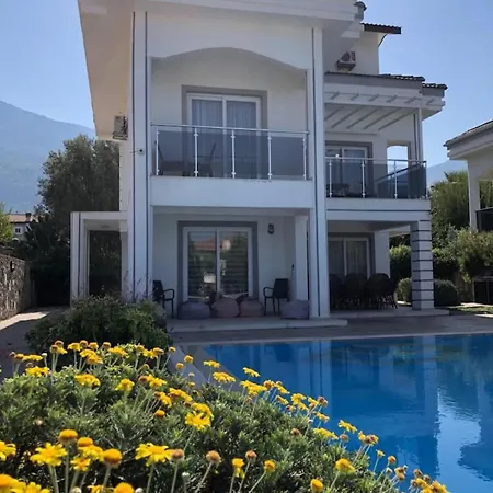 Twin One Holiday home *